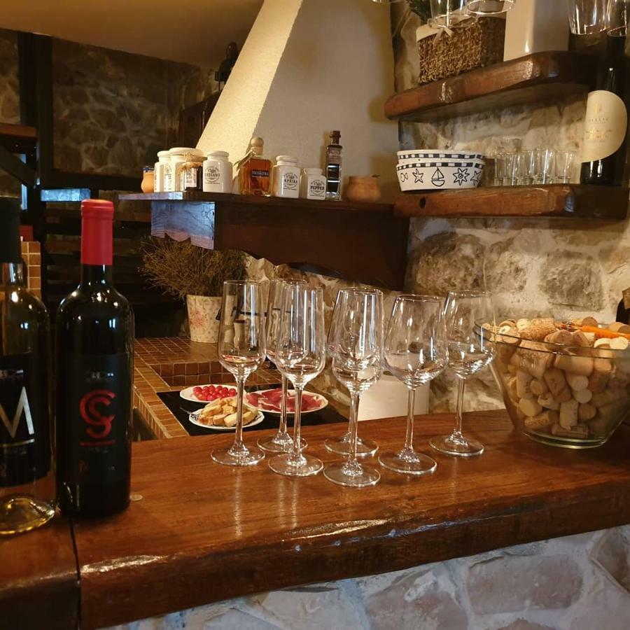 Vila Skrlec Baška Voda Екстериор снимка