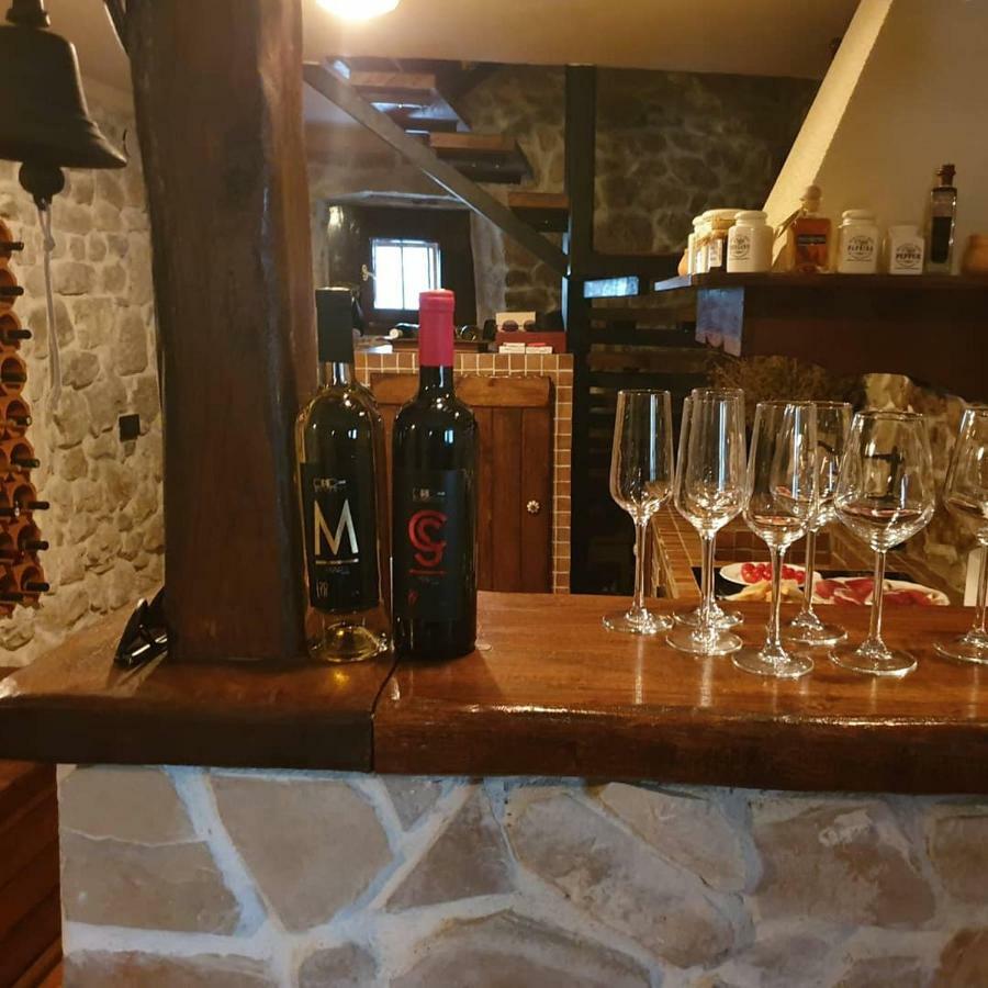 Vila Skrlec Baška Voda Екстериор снимка